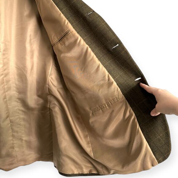 T. Harris London 100% Lambswool Brown Plaid Three Button Blazer Men's Size 44L - Picture 9 of 13